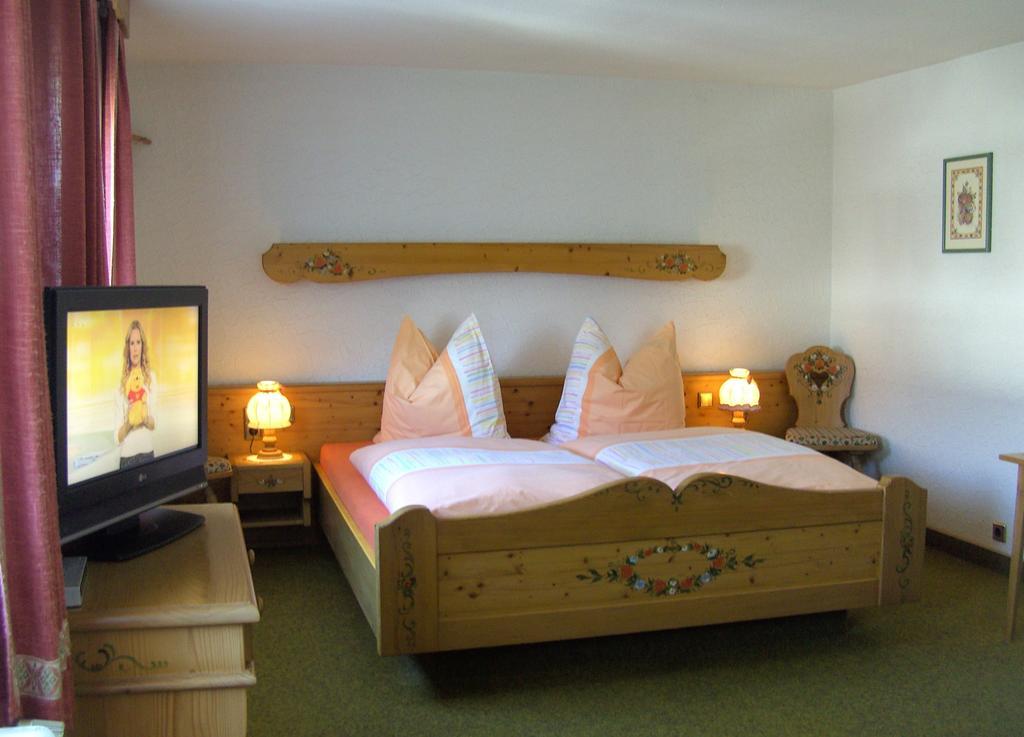 Hotel Restaurant Schmidter Bauernstube Nideggen Zewnętrze zdjęcie