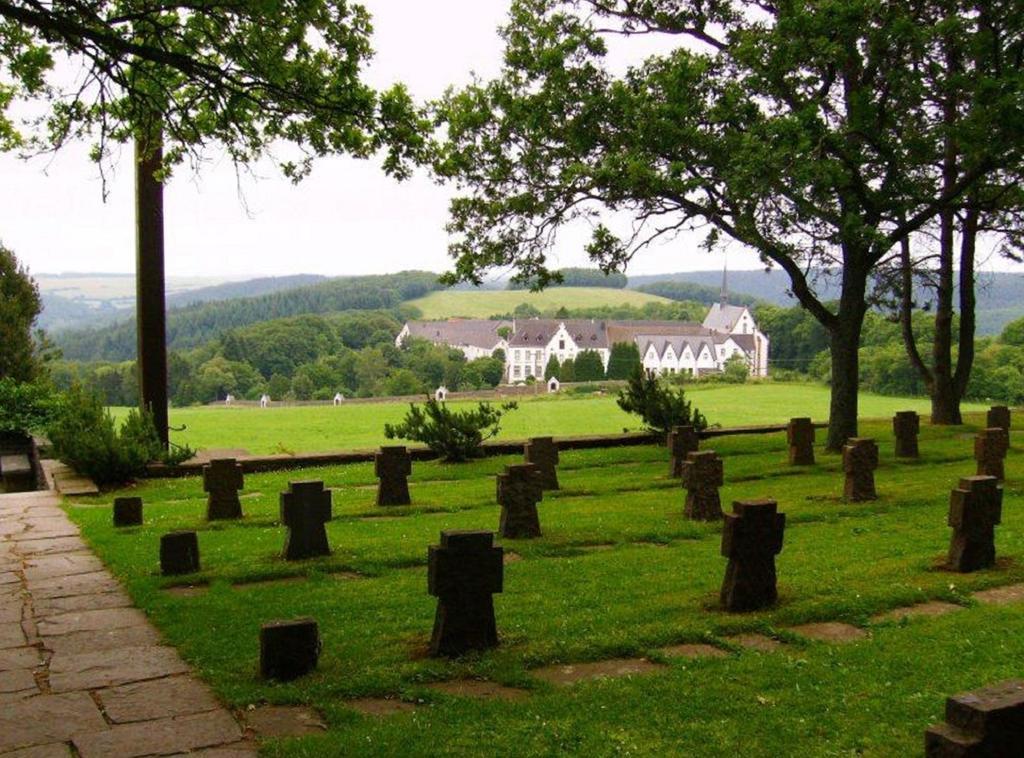 Hotel Restaurant Schmidter Bauernstube Nideggen Zewnętrze zdjęcie